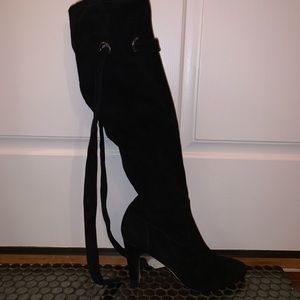 Black knee-high suede boots